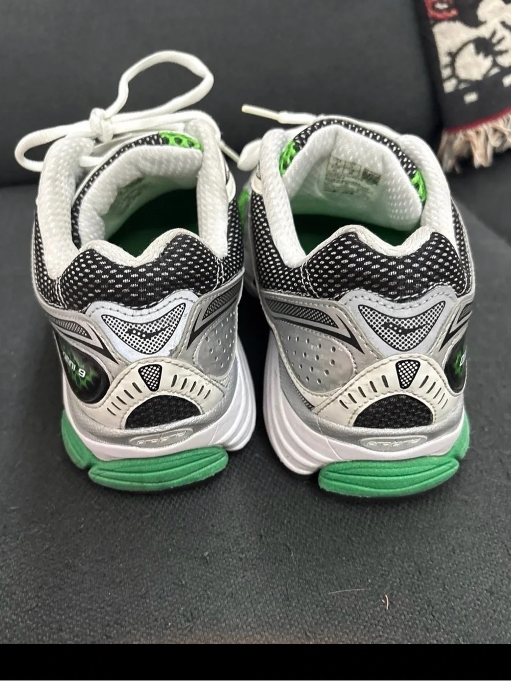 Saucony breathable green